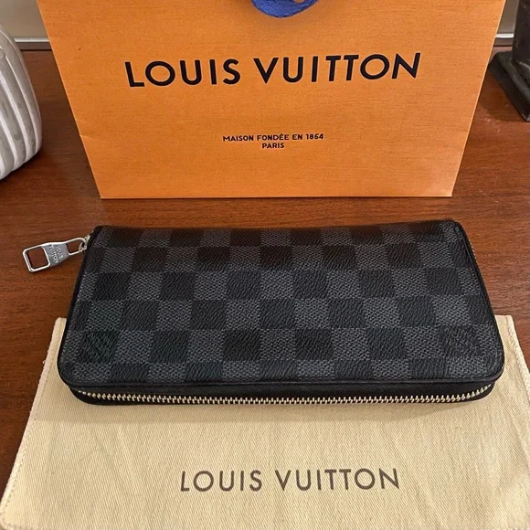 Louis Vuitton Zippy Damier Graphite Vertical Long Wallet - Picture 3 of 16